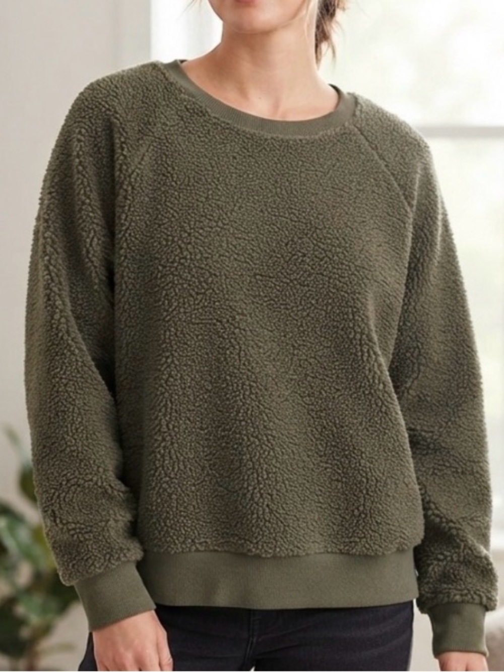 Universal Thread Olive Green Sherpa Fleece Pullover Medium Fuzzy